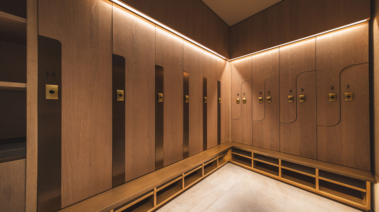 devarana wellness kyoto locker rooms