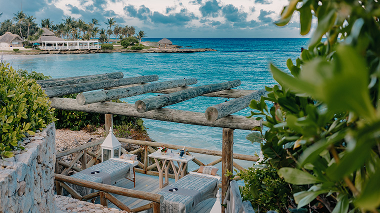 15eden roc cap cana Massages Bungalows Area