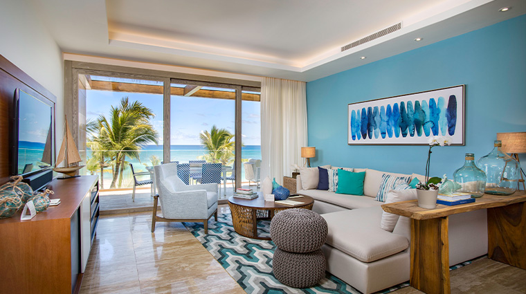 8eden roc cap cana Beachfront Suite Living Room
