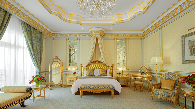 emerald palace kempinski dubai royal suite master bathroom
