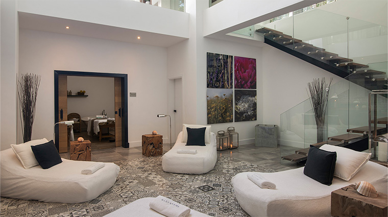 the ocean club spa by espa living area