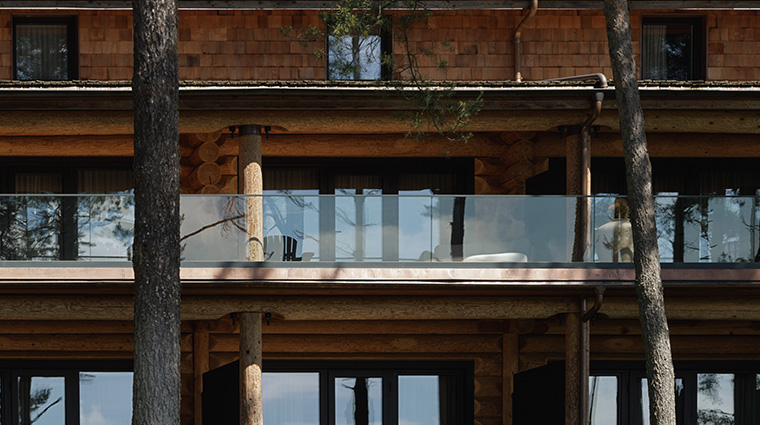 esperanza lake resort exterior2