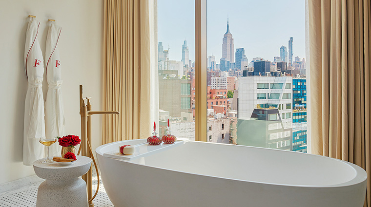 faena new york rooms and suites restroom