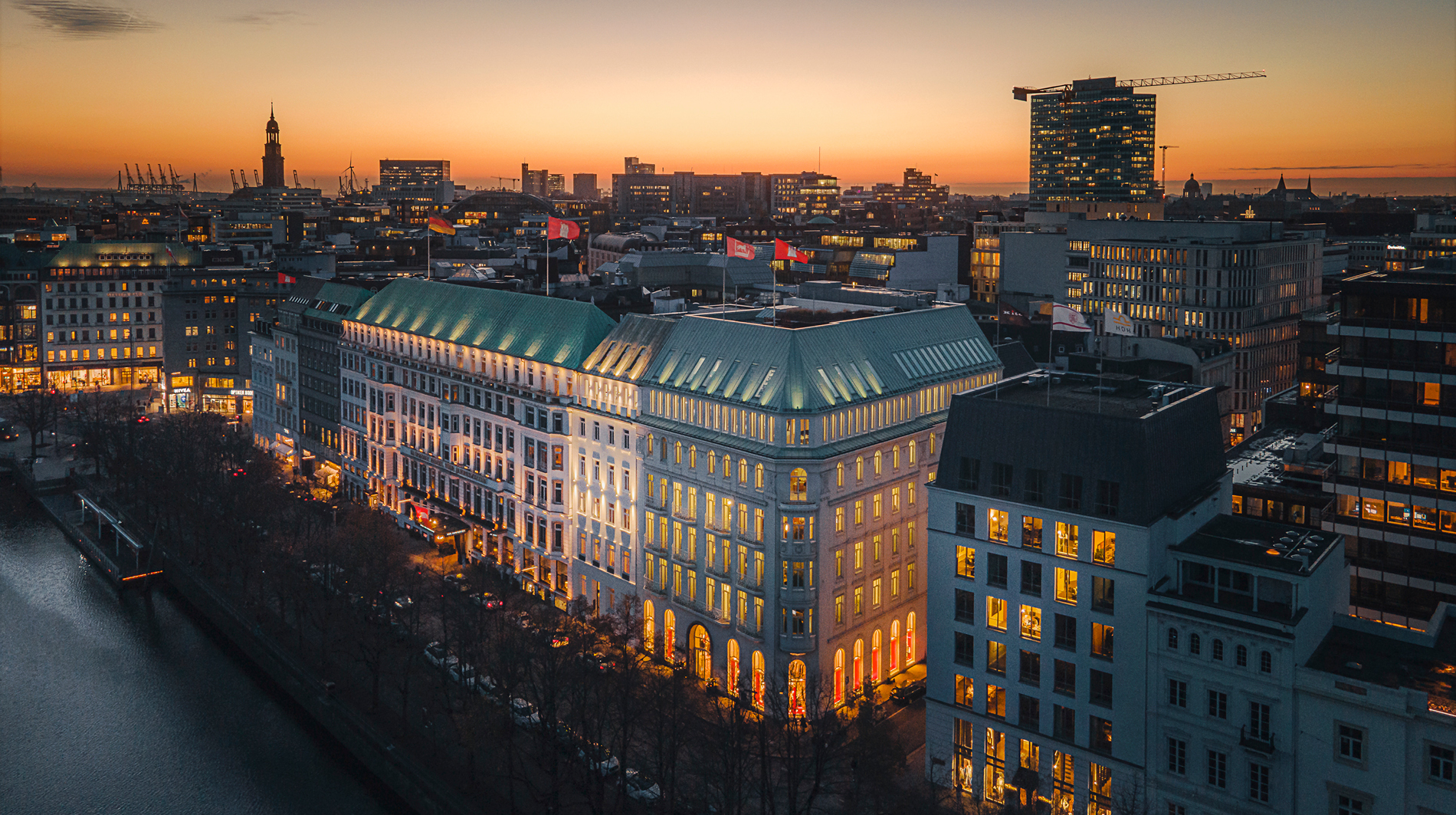 Fairmont Hotel Vier Jahreszeiten - Hamburg Hotels - Hamburg, Germany ...