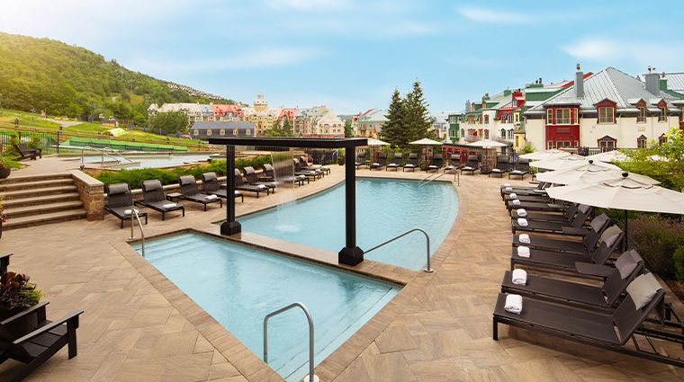 Fairmont Tremblant summeroutdoorpool