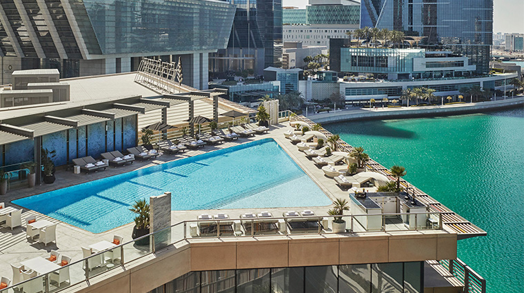 four seasons hotel abu dhabi at al maryah island Pool