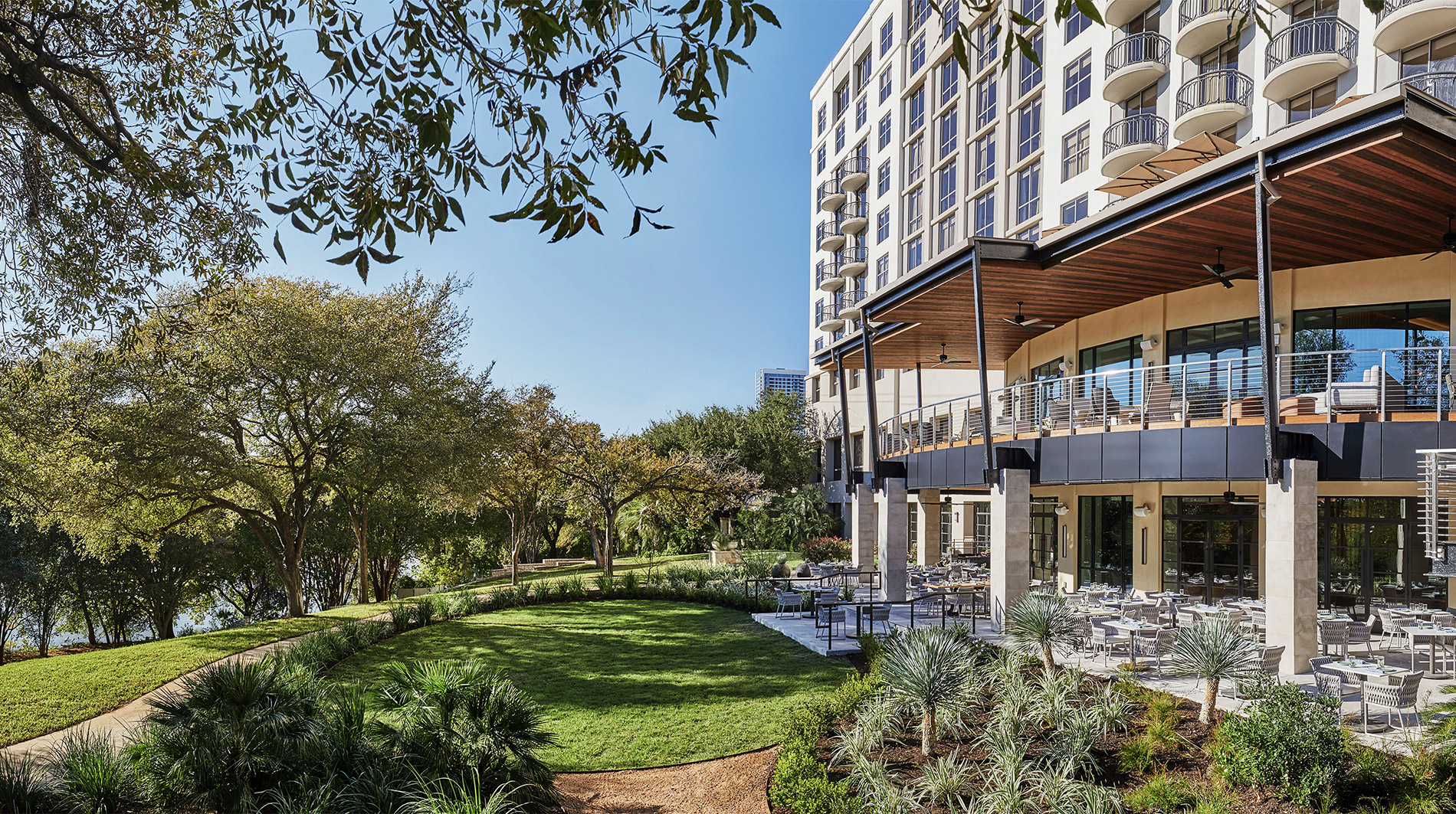 Four Seasons Hotel Austin - Austin Hotels - Austin, United States ...