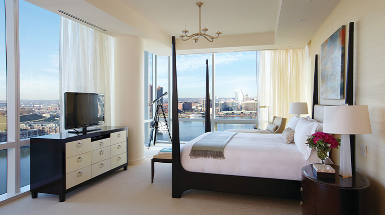 four seasons hotel baltimore Presidential Suite Bedroom