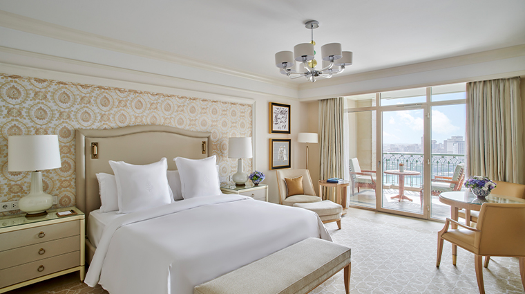 four seasons hotel cairo at nile plaza new guestroom