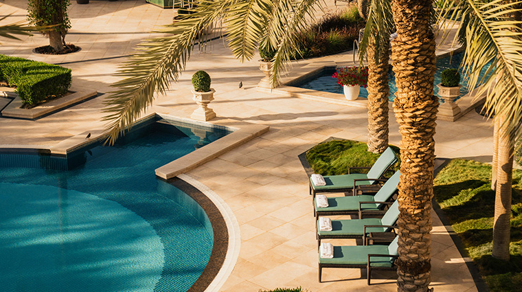 four seasons hotel doha pool zone