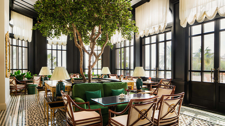 four seasons hotel doha tea lounge