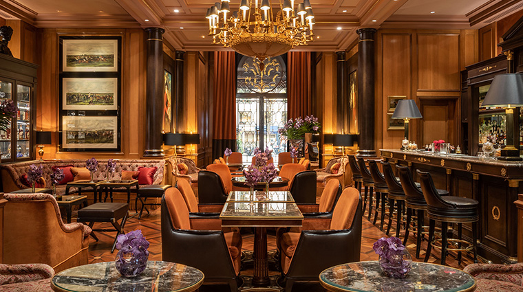 four seasons hotel george v paris le bar