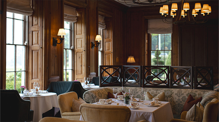 four seasons hampshire drawing room