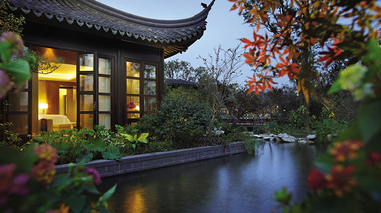 four seasons hotel hangzhou at west lake lake suite