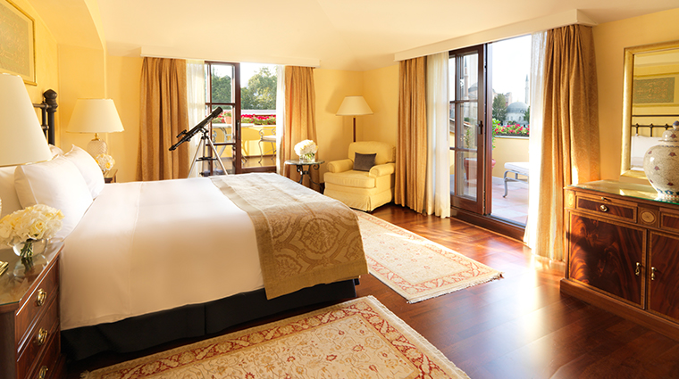 four seasons hotel istanbul at sultanahmet bedroom