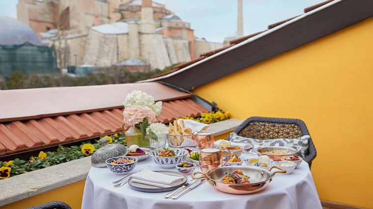 four seasons hotel istanbul at sultanahmet rooftop dining