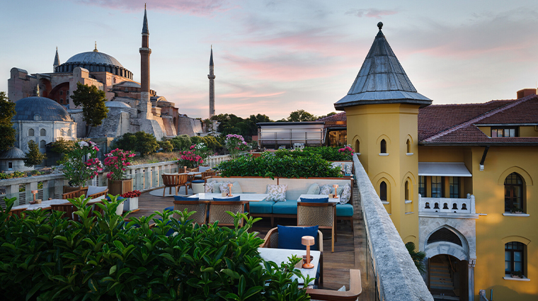 four seasons hotel istanbul at sultanahmet terrace seating