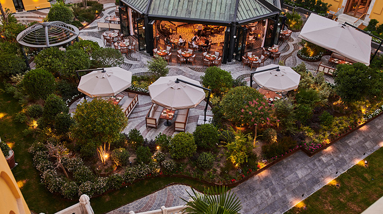 four seasons hotel istanbul at the sultanahmet restaurant outdoor