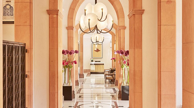 four seasons hotel istanbul at the bosphorus hallway lobby
