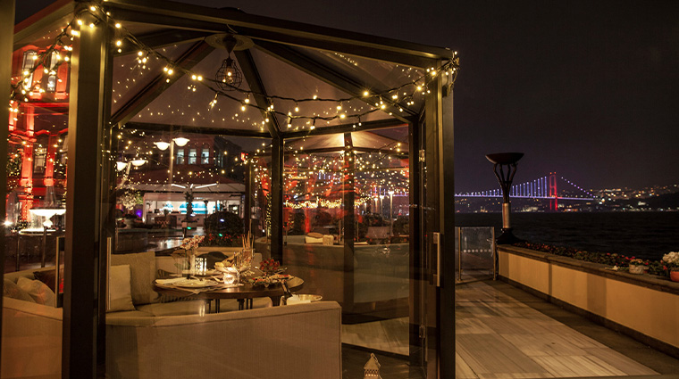 four seasons hotel istanbul at the bosphorus night dining
