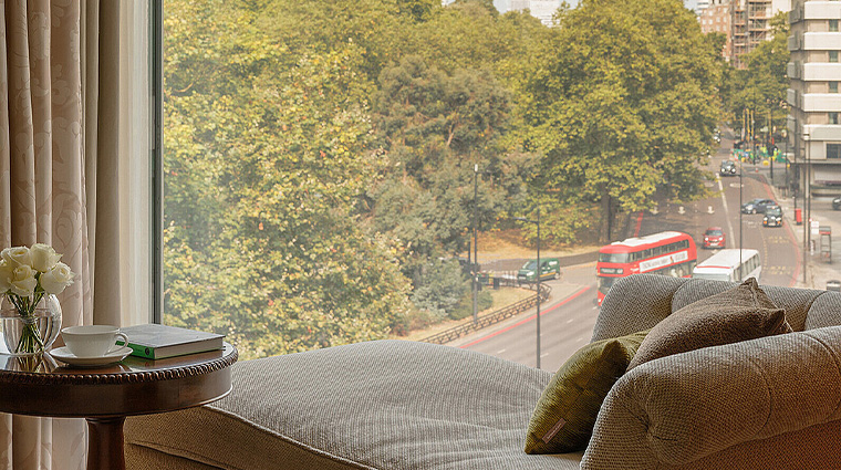 four seasons hotel london at park lane living room lounger