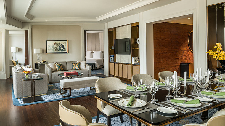 four seasons hotel macao cotai strip new royal suite living