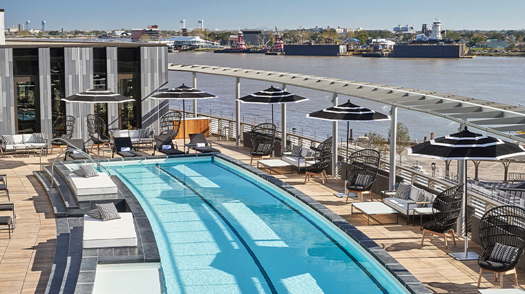 four seasons hotel new orleans pool