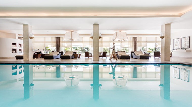 four seasons hotel ritz lisbon pool