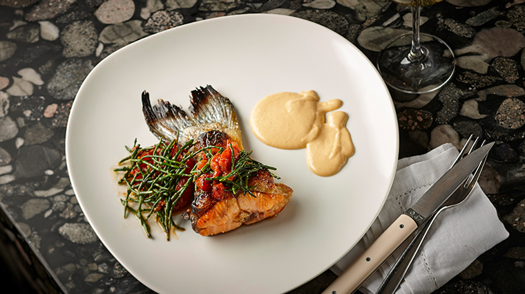 four seasons hotel sydney Pei modern Salmon Tail Samphire and Rouille