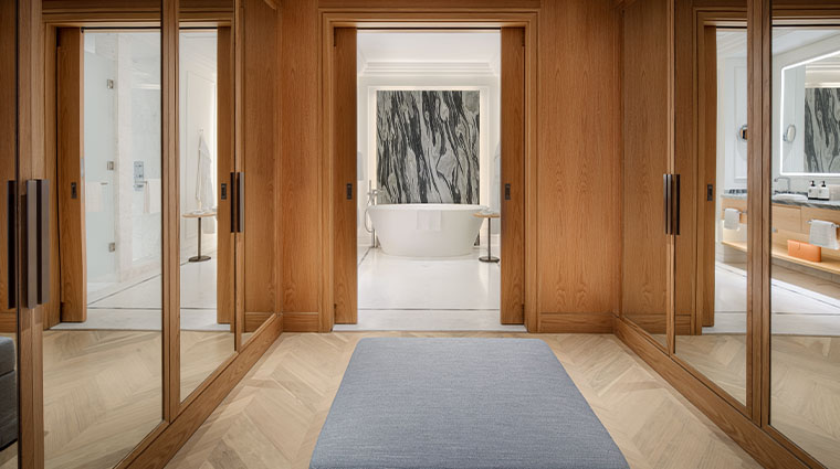 four seasons resort and residences at the pearl qatar walkin closet