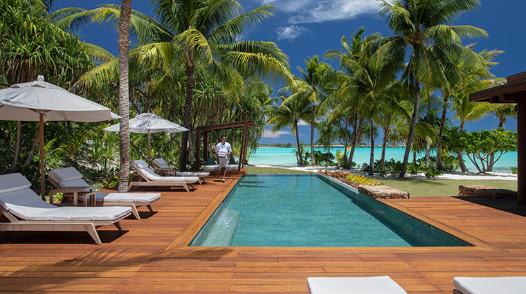 four seasons resort bora bora villa pool2