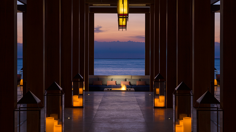 four seasons resort dubai at jumeirah beach sunset lounge area