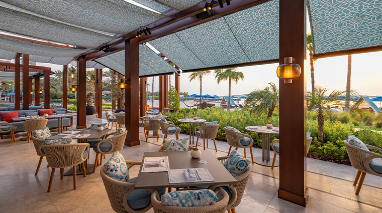 four seasons resort dubai at jumeirah beach restaurant5