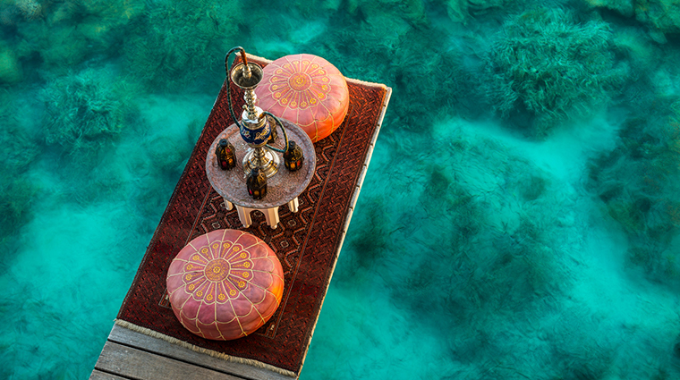 four seasons resort maldives at landaa giraavaru hookah