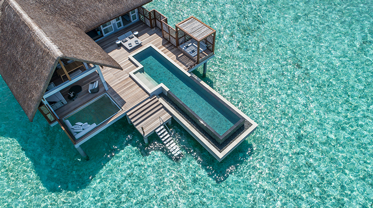 four seasons resort maldives at landaa giraavaru villa pool overview