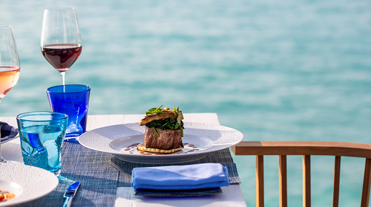 four seasons resort maldives at landaa giraavaru waterside meal