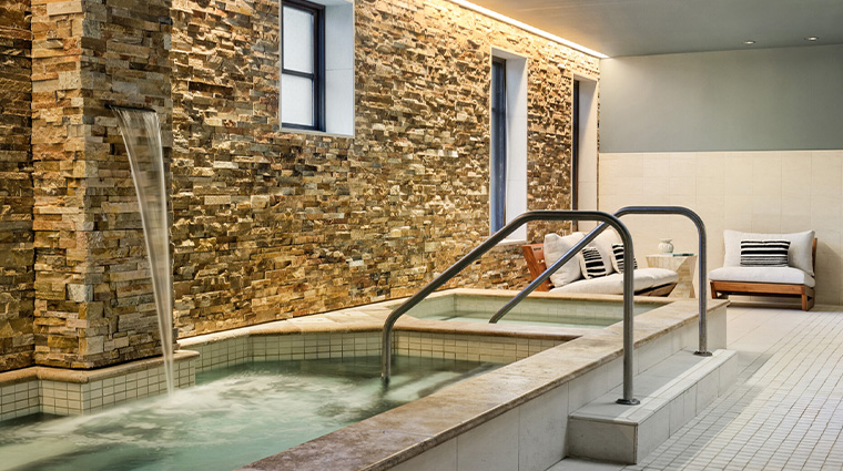 four seasons resort vail spa