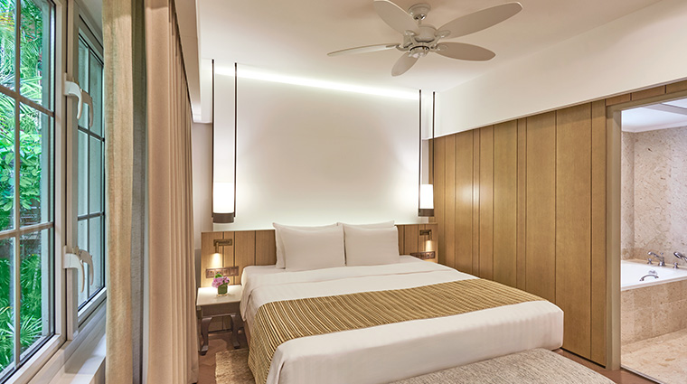 goodwood park hotel junior suite bedroom