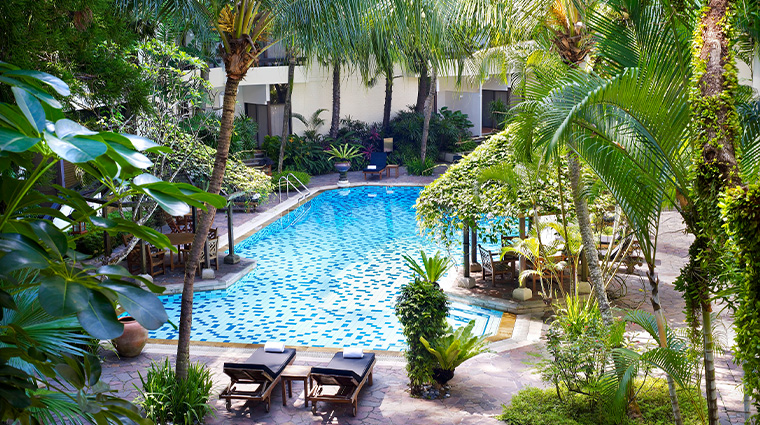 goodwood park hotel pool2