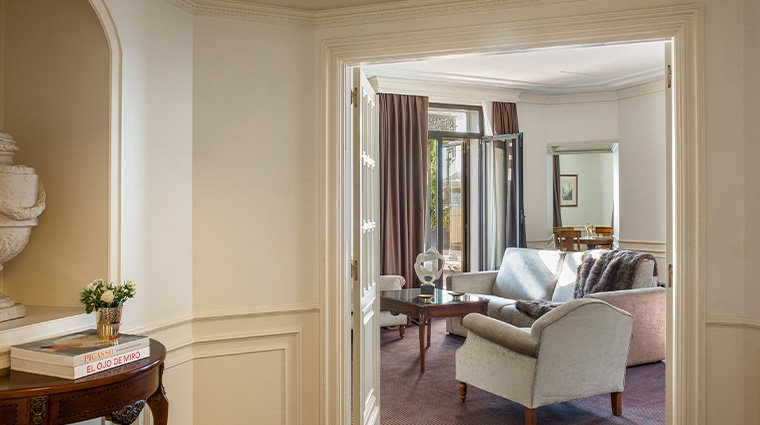 gran melia fenix presidential suite entrance
