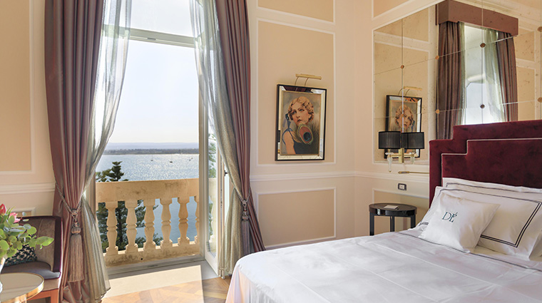 grand hotel des etrangers deluxe room2