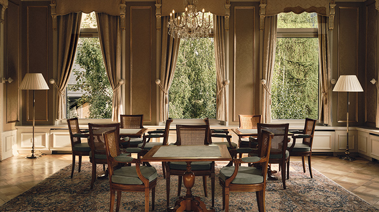 grand hotel kronenhof Salon Roseg