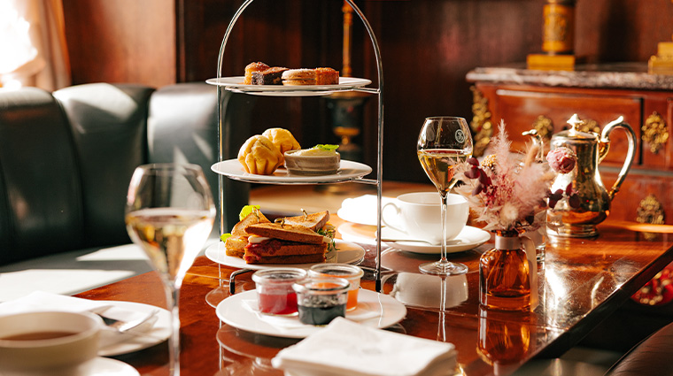 grand hotel national luzern Afternoon Tea National Bar2