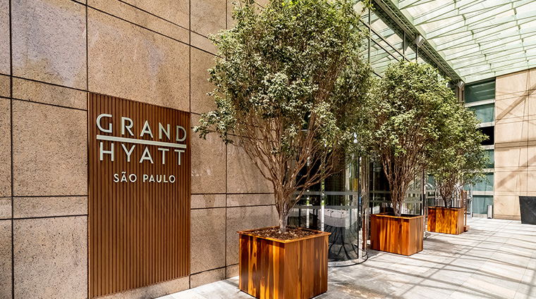 grand hyatt sao paulo entrance