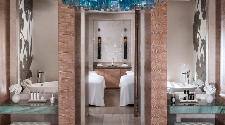 guerlain spa at oneonly the palm oriental suite
