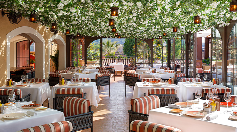 hotel byblos saint tropez Restaurant IL Giardino2