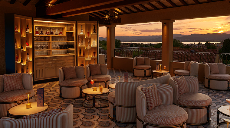 hotel byblos saint tropez sky bar