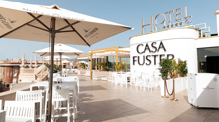 hotel casa fuster terrace seating