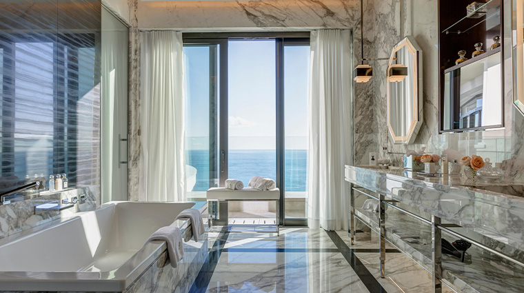 03hotel de paris monte carlo bathroom