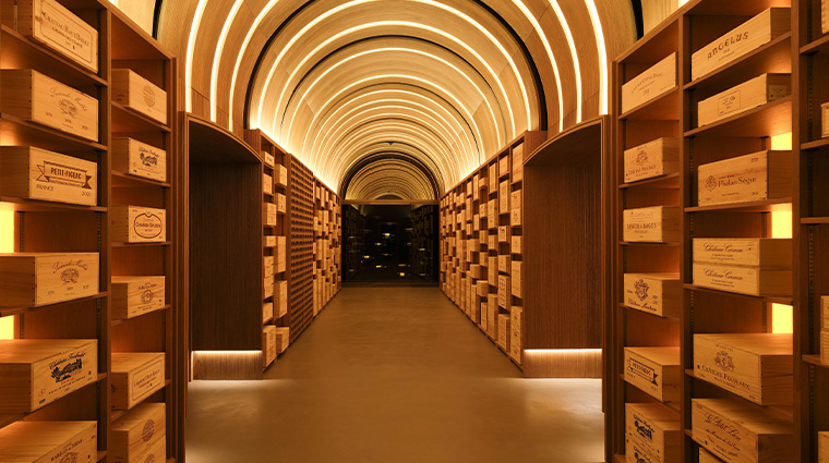 20hotel de paris monte carlo wine